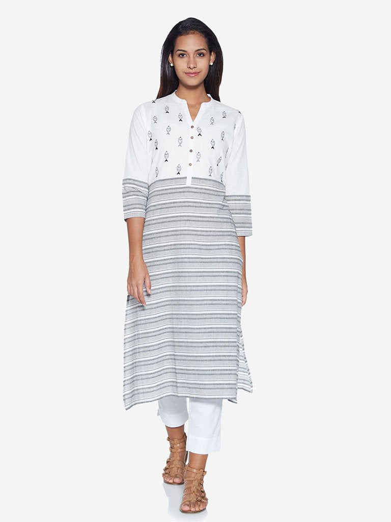 Utsa White A-Line Striped Kurta