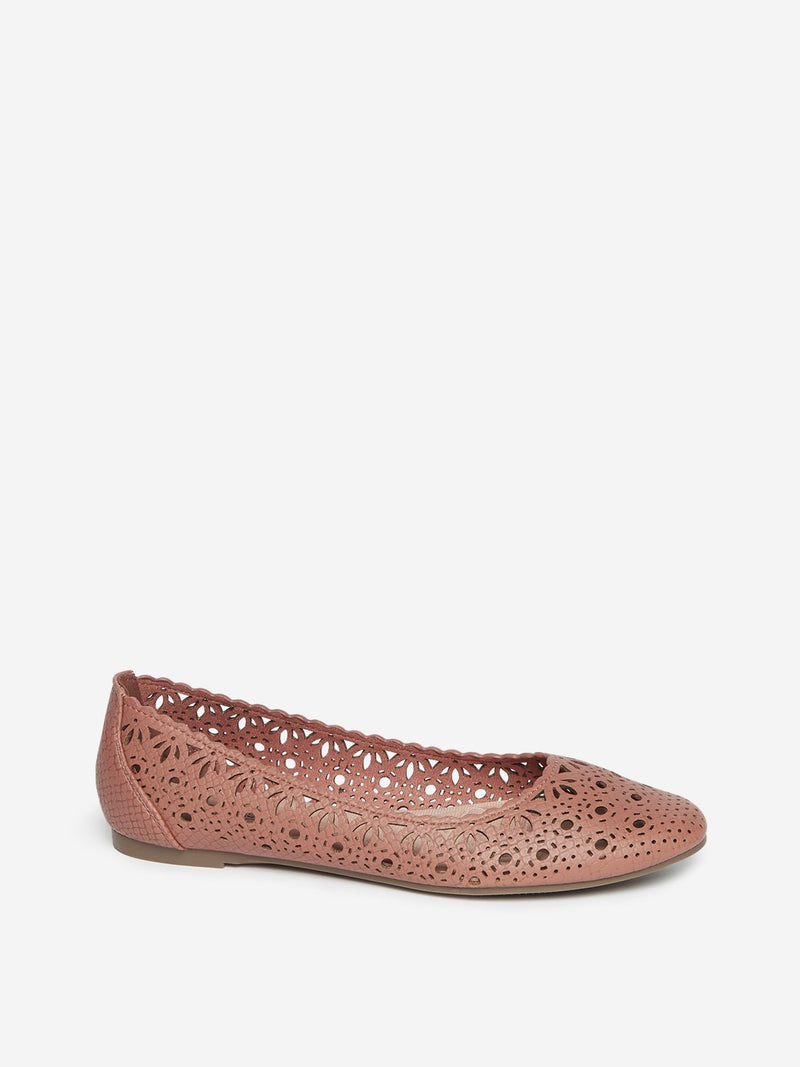 LUNA BLU Persian-Rose Laser-Cut Ballet Flats