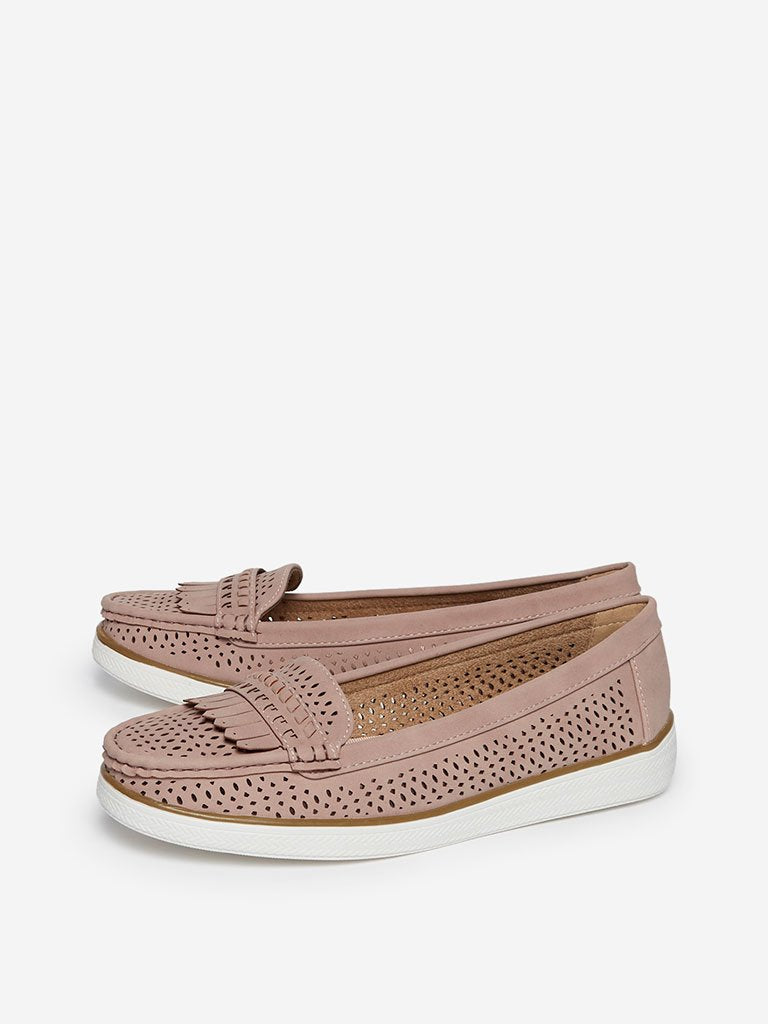 LUNA BLU Dusty Pink Laser-Cut Loafers