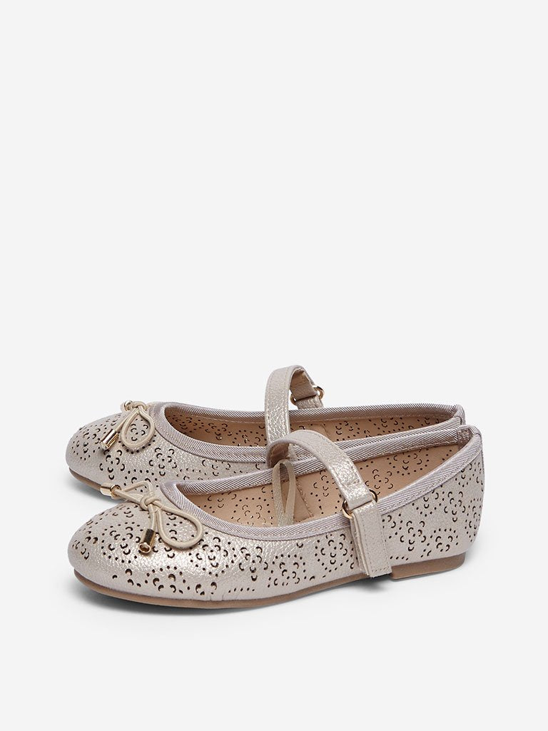 Yellow Rose Gold Floral Mary-Jane Shoes