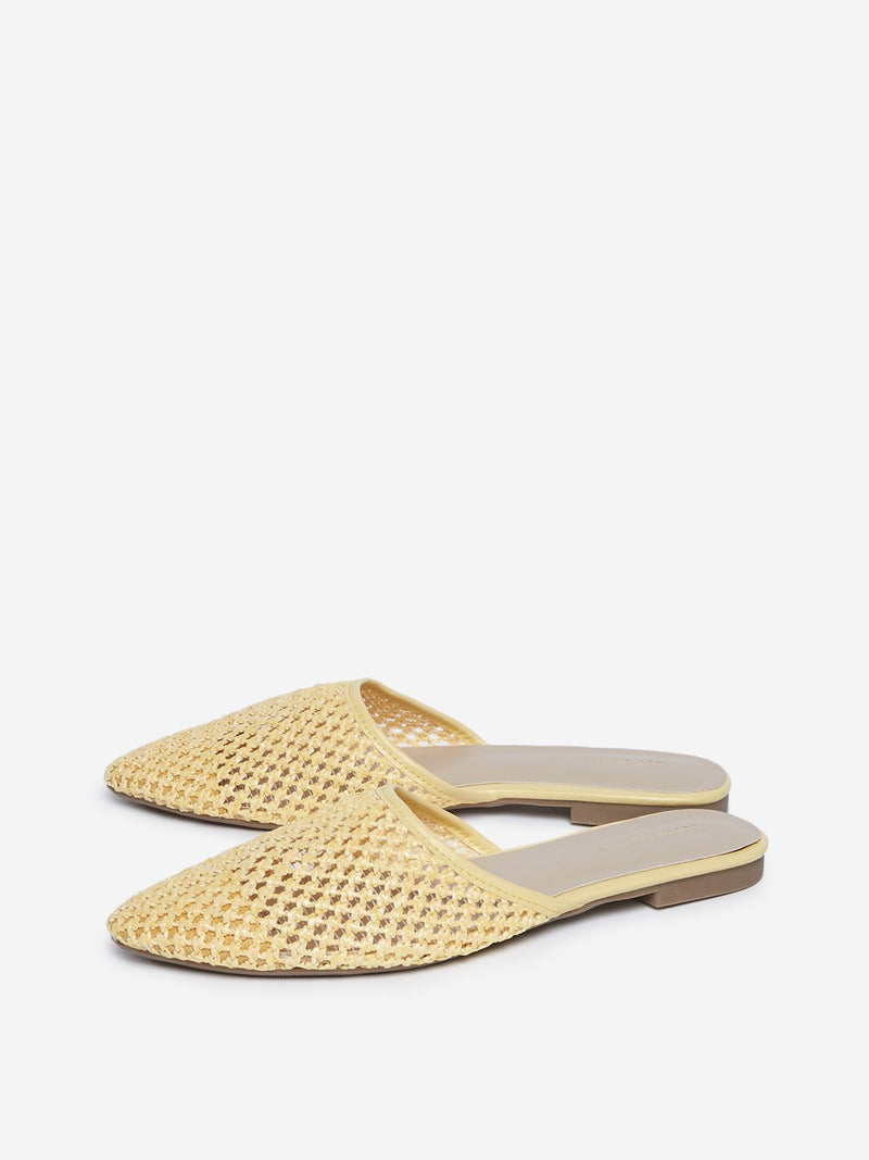 LUNA BLU Yellow Crochet Pattern Mules