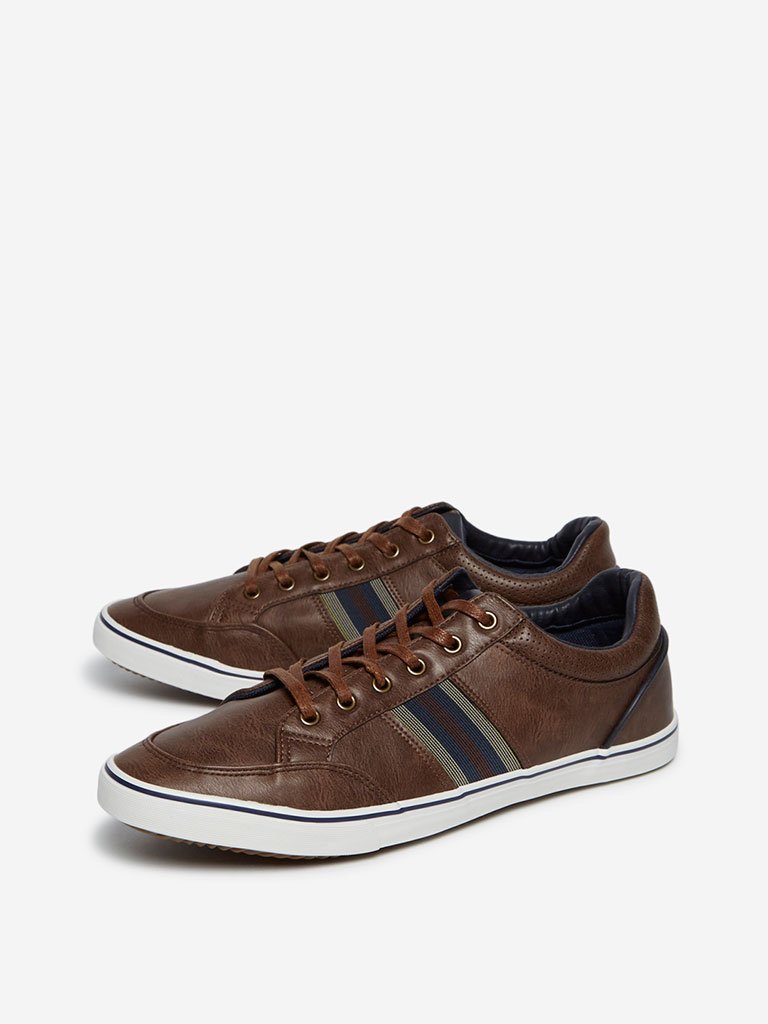 SOLEPLAY Tan Panel Pattern Sneakers