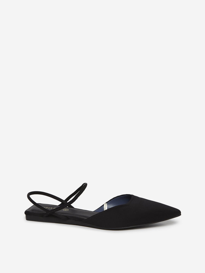 LUNA BLU Black Pointed Toe Sandals