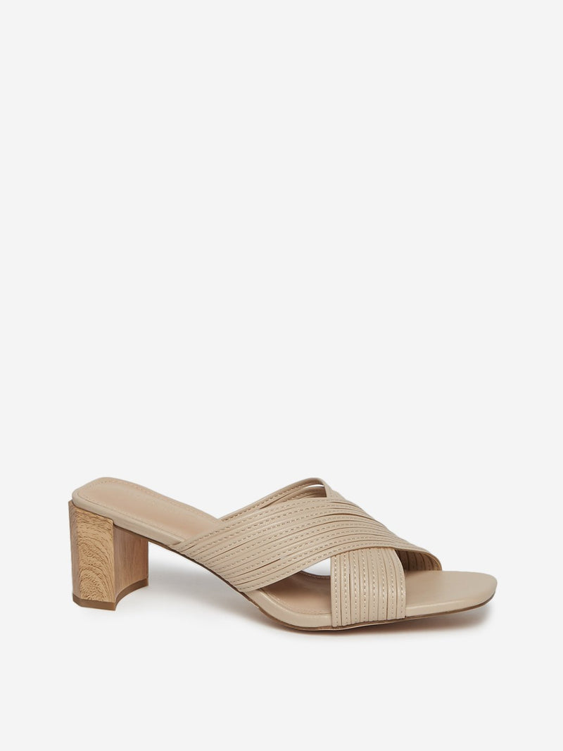 LUNA BLU Beige Criss-Cross Strap Sandals