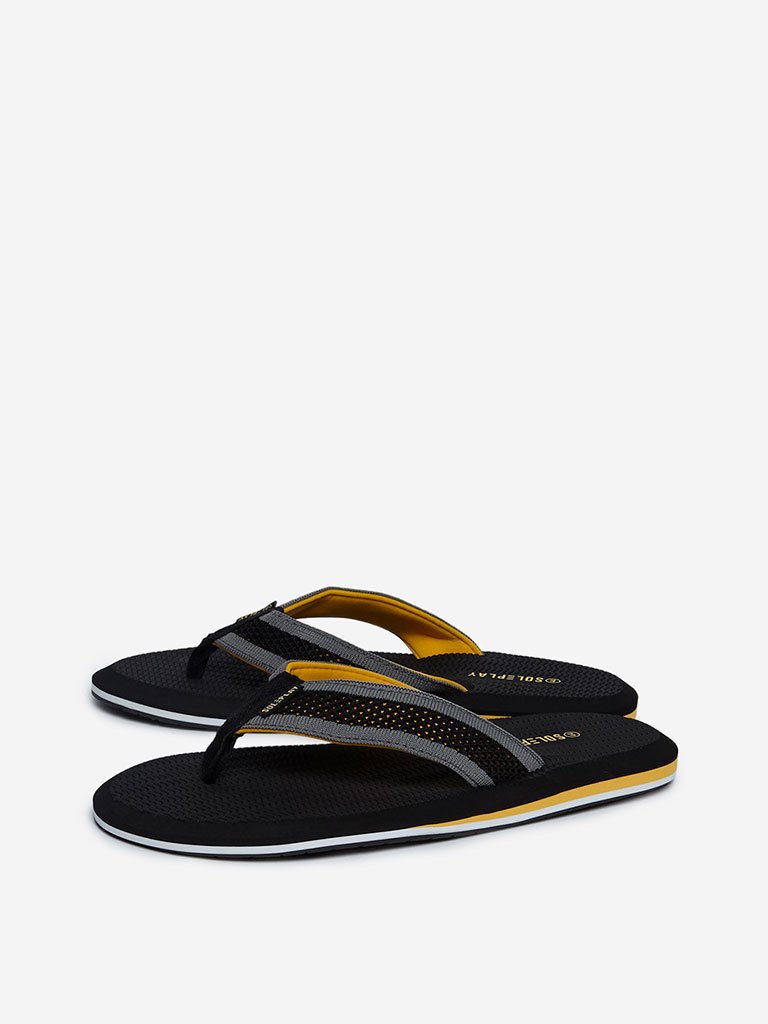 SOLEPLAY Black Textured Flip-Flops