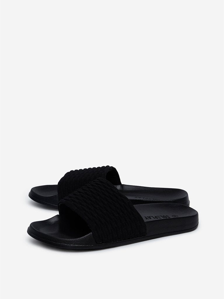 SOLEPLAY Black Woven Patterned Slides