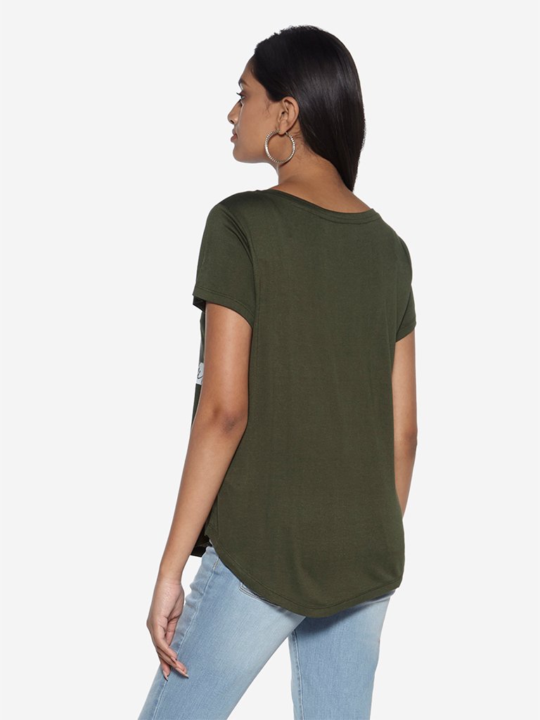 LOV Khaki Graphic Print High-Low T-Shirt