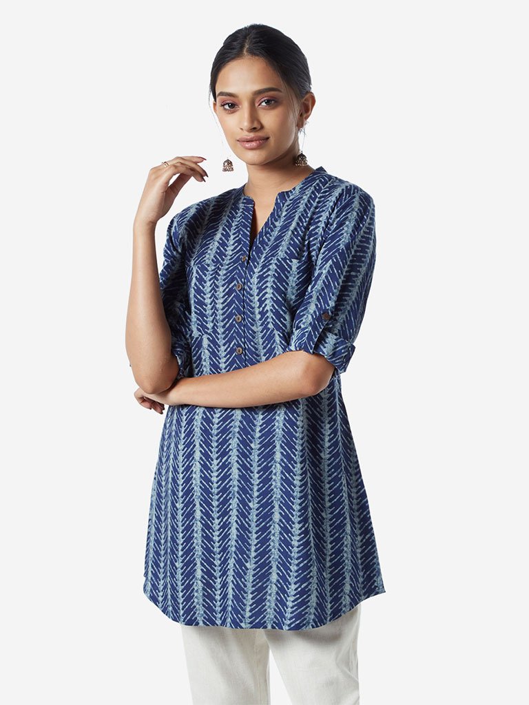 Utsa Indigo A-Line Geometrical Print Kurti