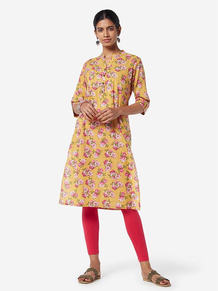Utsa Yellow Floral Patterned Straight Kurta