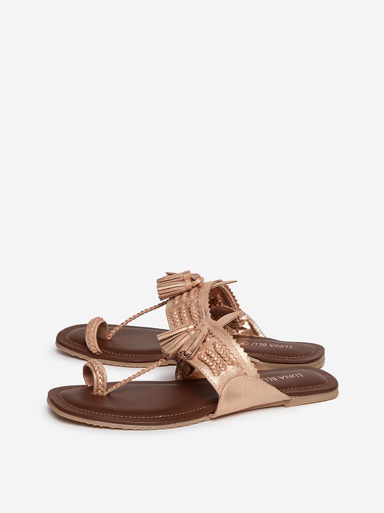 LUNA BLU Rose Gold Braided Kolhapuri Sandals