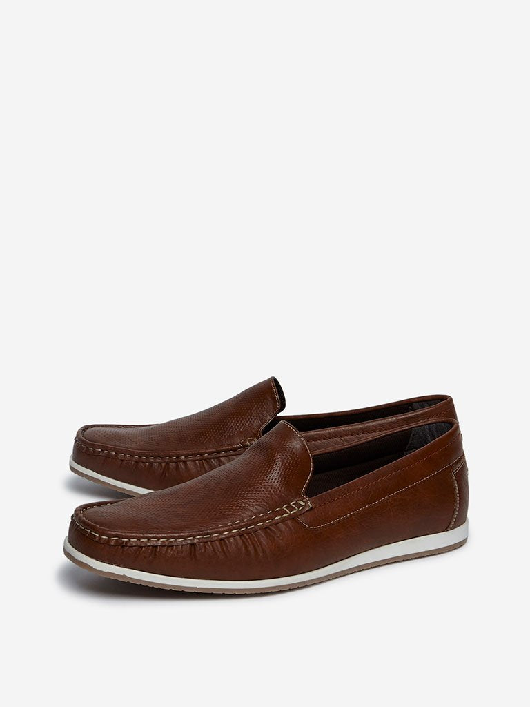 SOLEPLAY Brown Textured Loafers