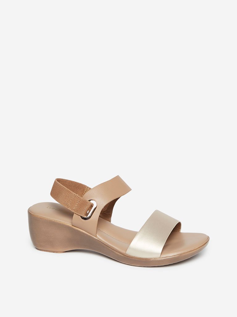LUNA BLU Light Gold Wedge-Heel Sandals