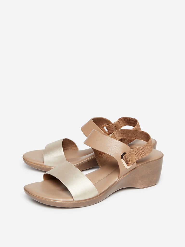 LUNA BLU Light Gold Wedge-Heel Sandals