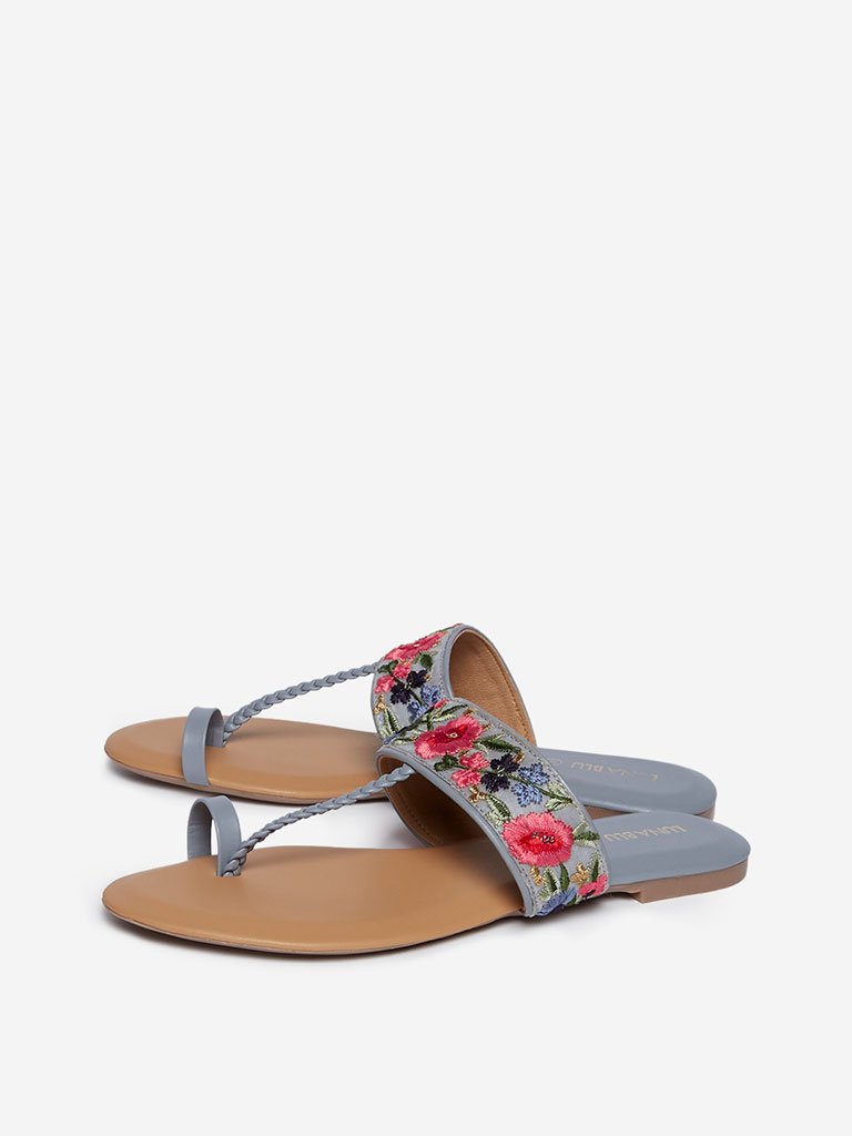 LUNA BLU Multicolour Floral Kolhapuri Sandals