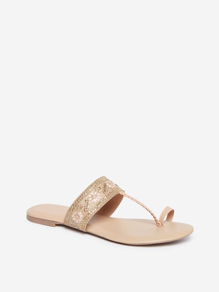 LUNA BLU Beige Embroidered Kolhapuri Sandals
