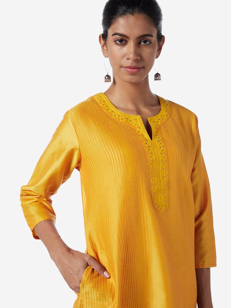 Utsa Yellow Embroidered Straight Kurta