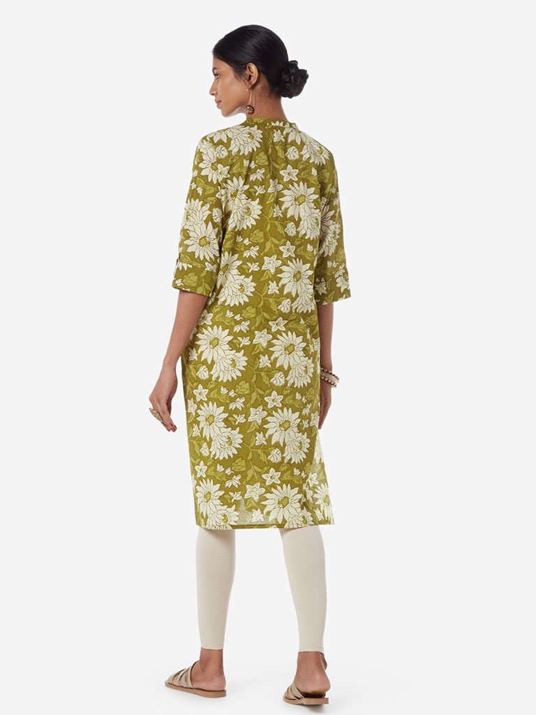 Utsa Olive Floral Printed Straight Kurta