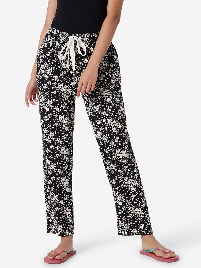 Wunderlove Black Floral Printed Pyjamas