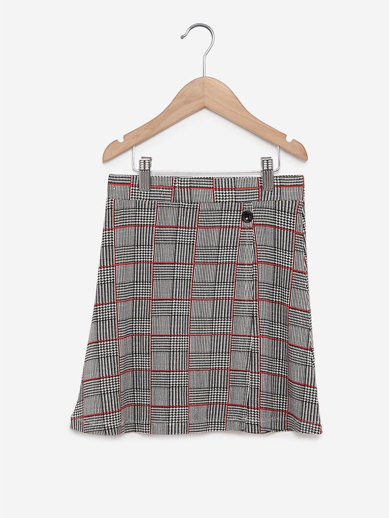 Y&F Kids Black And White Houndstooth Print Skirt