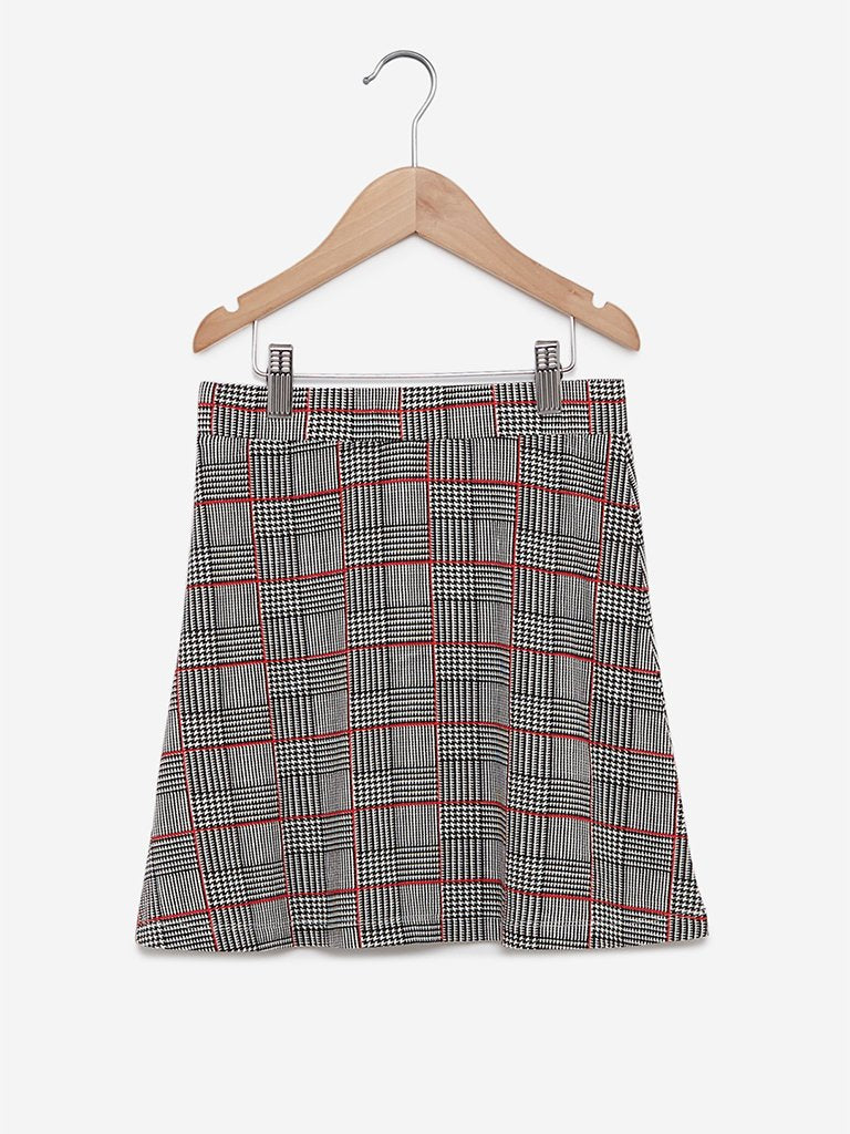 Y&F Kids Black And White Houndstooth Print Skirt