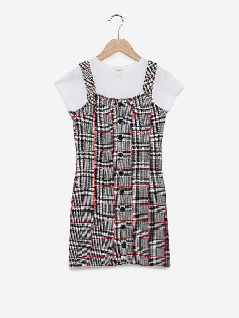 Y&F Kids White T-Shirt And Houndstooth Pinafore
