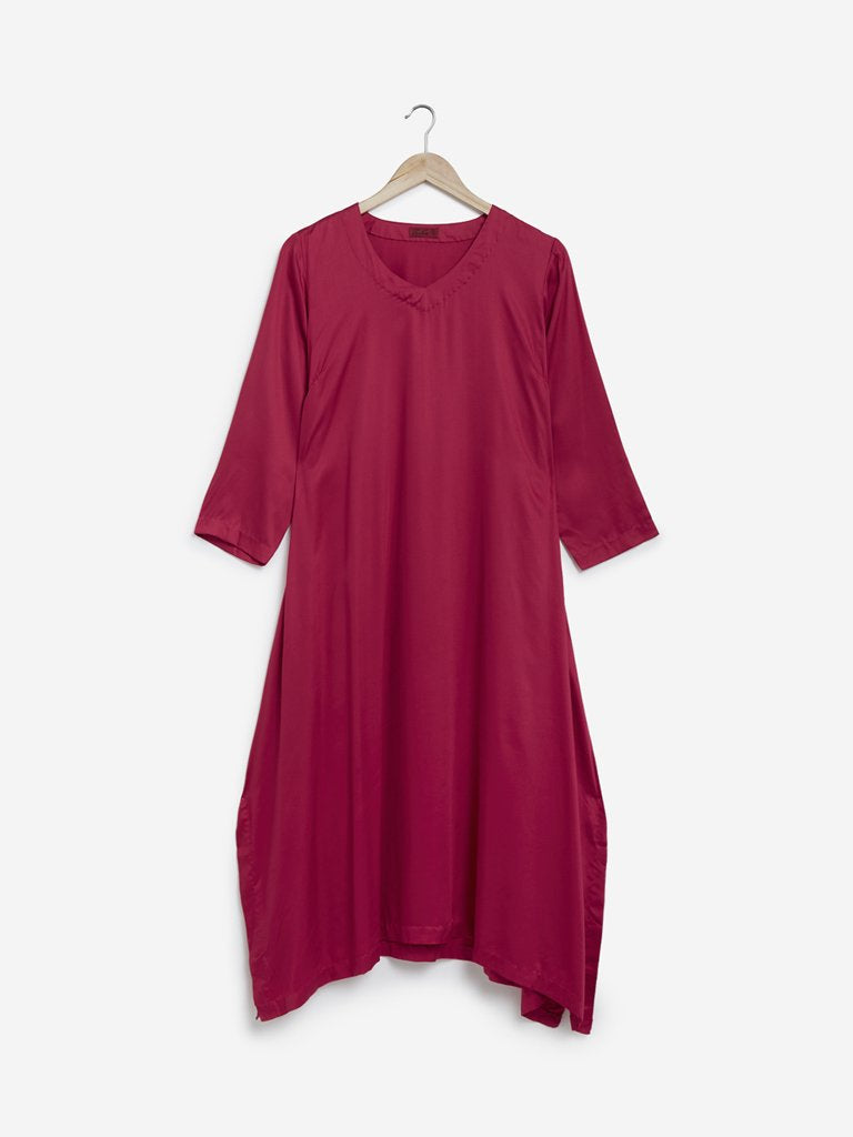 Zuba Dark Pink A-line Asymmetrical Kurta