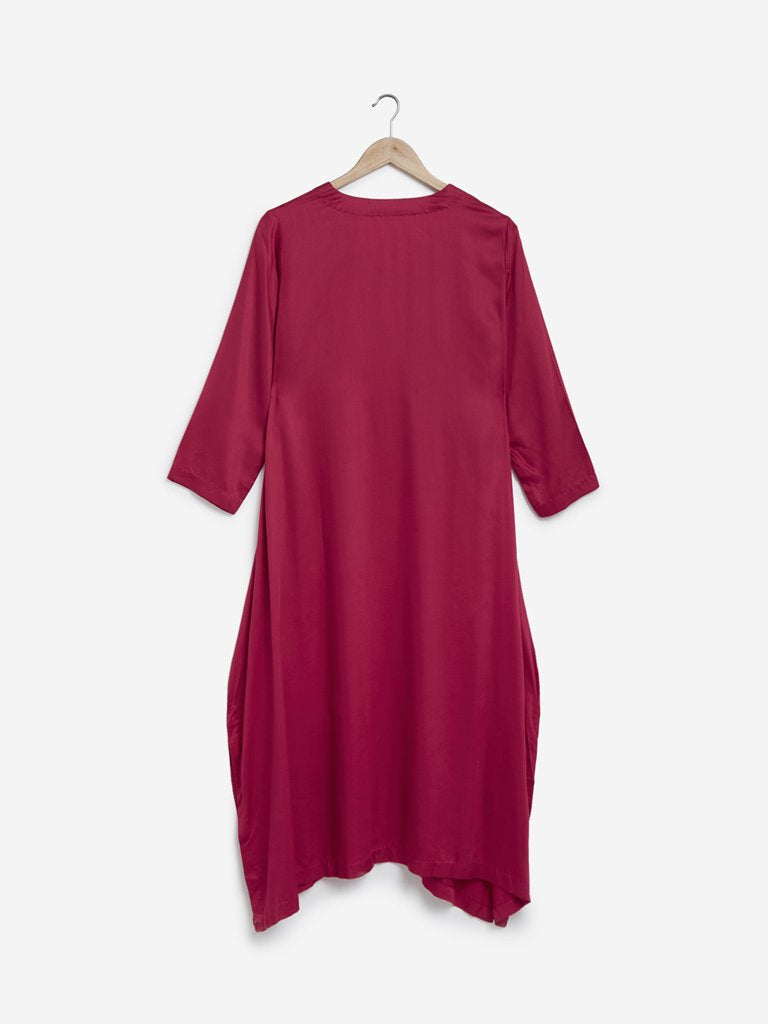Zuba Dark Pink A-line Asymmetrical Kurta