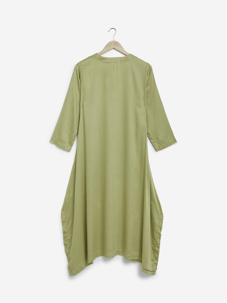 Zuba Green A-line Asymmetrical Kurta