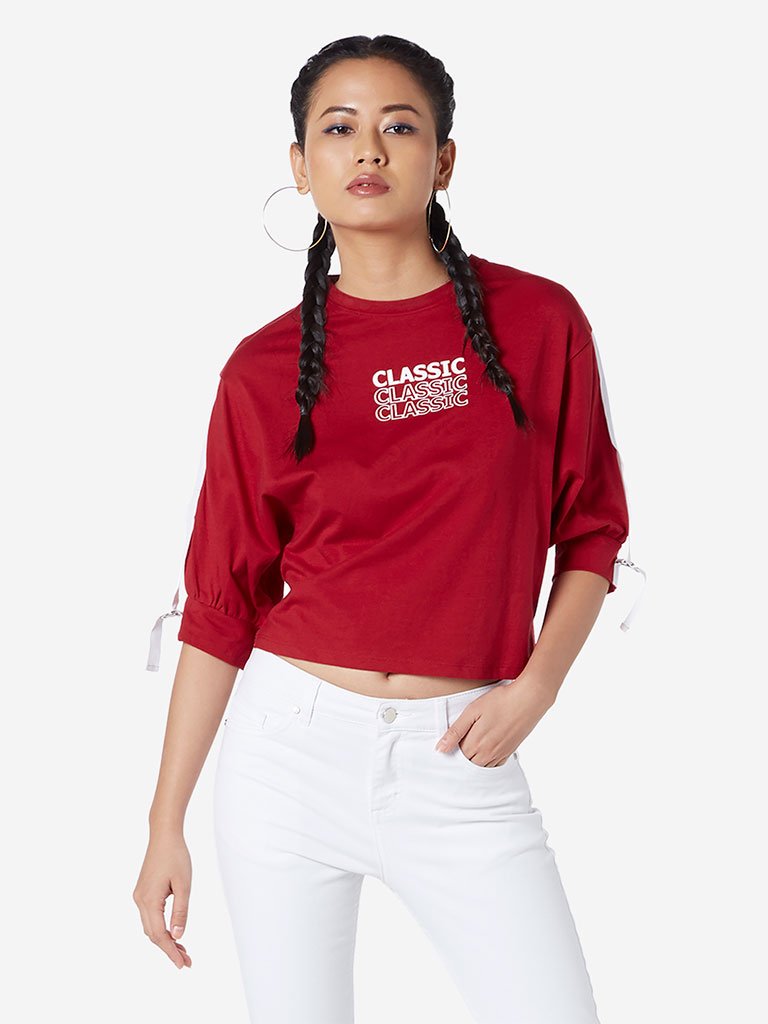 Nuon Red Text Pattern Jorden T-Shirt