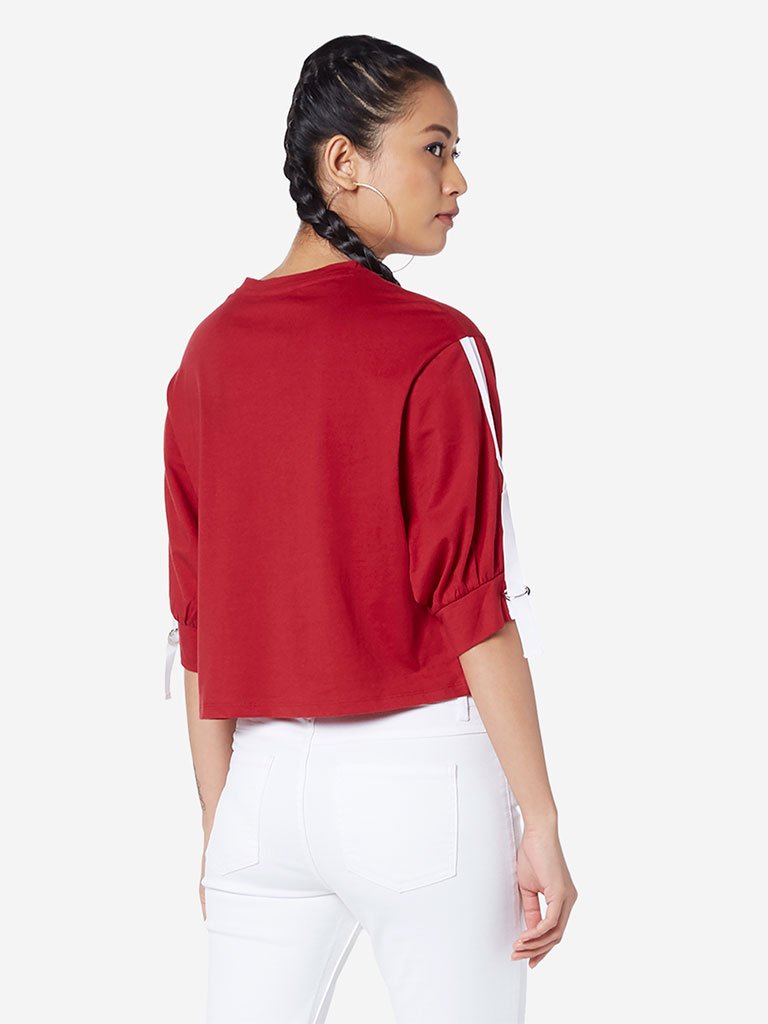 Nuon Red Text Pattern Jorden T-Shirt