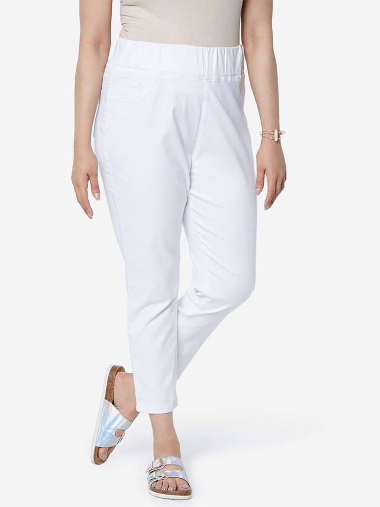 Gia Curve White Cropped Jeggings