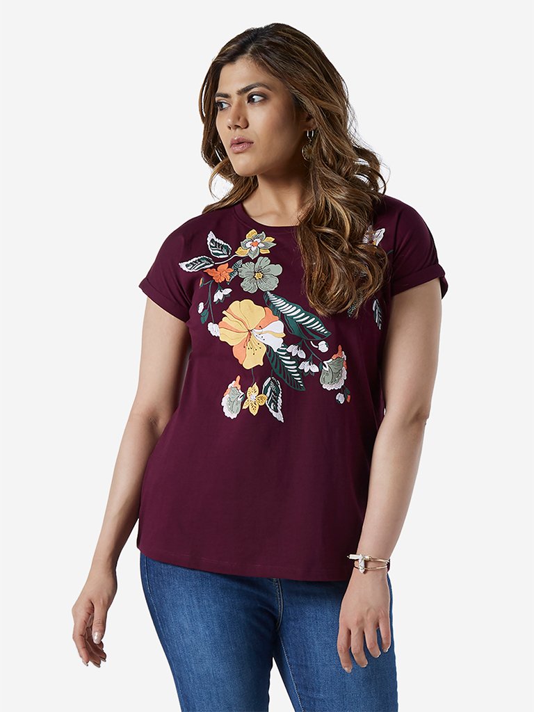 Gia Curve Berry Floral Bella T-Shirt