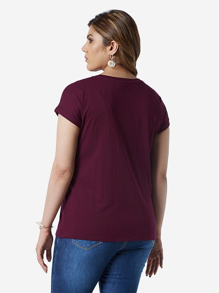 Gia Curve Berry Floral Bella T-Shirt