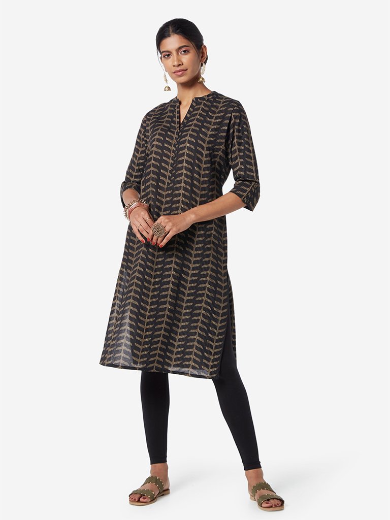Utsa Black Printed Pure-Cotton Straight Kurta