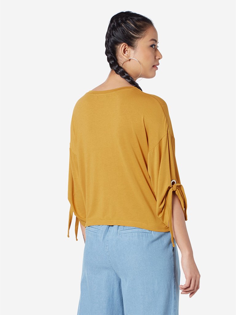 Nuon Mustard Text Pattern Crop T-Shirt