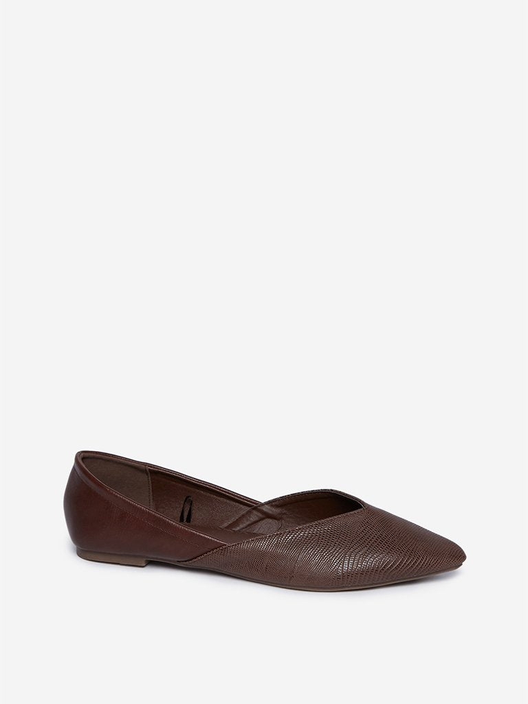 LUNA BLU Brown Croc-Textured Flats