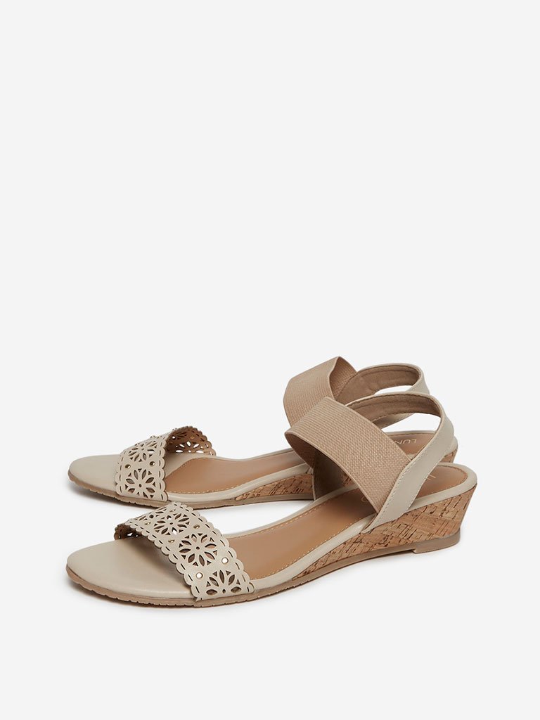 LUNA BLU Beige Cutout Design Wedge Heel Sandals