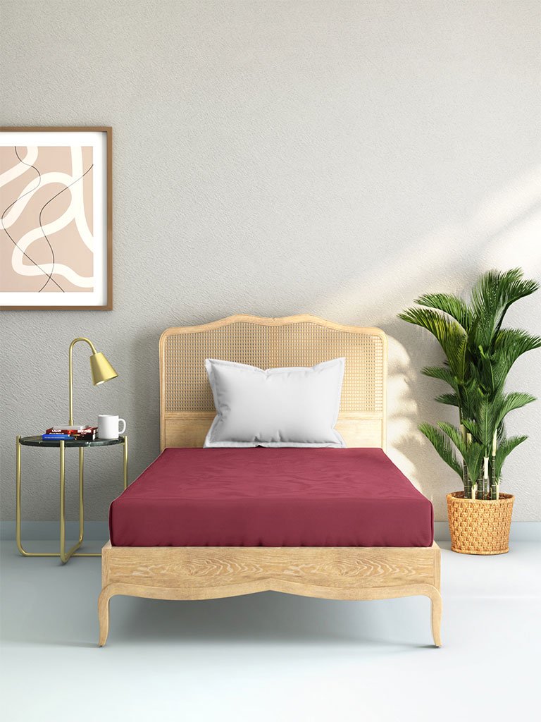 Westside Home Dark Pink 144 TC Single Fitted Bedsheet