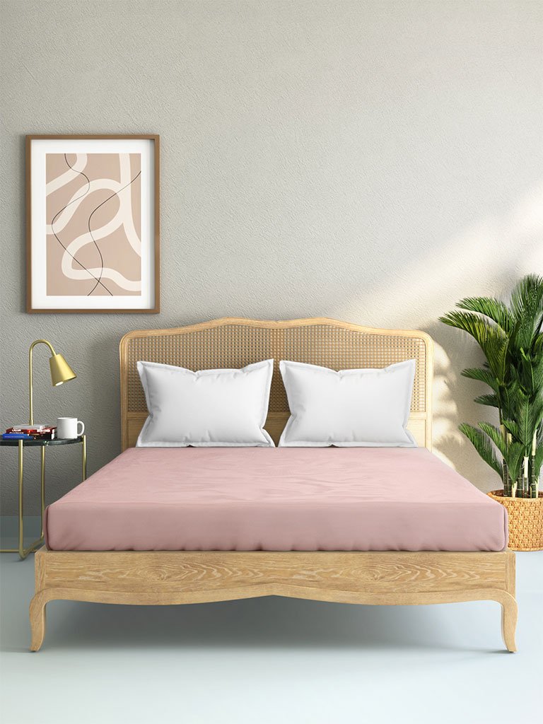 Westside Home Light Pink 144 TC Double Fitted Bedsheet