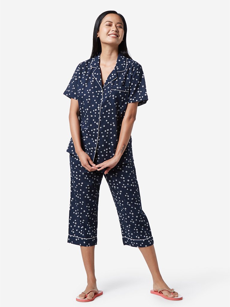 Wunderlove Navy Floral Shirt And Capris Set