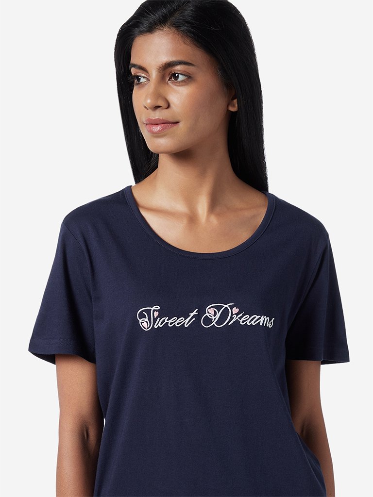 Wunderlove Navy Text Design T-Shirt