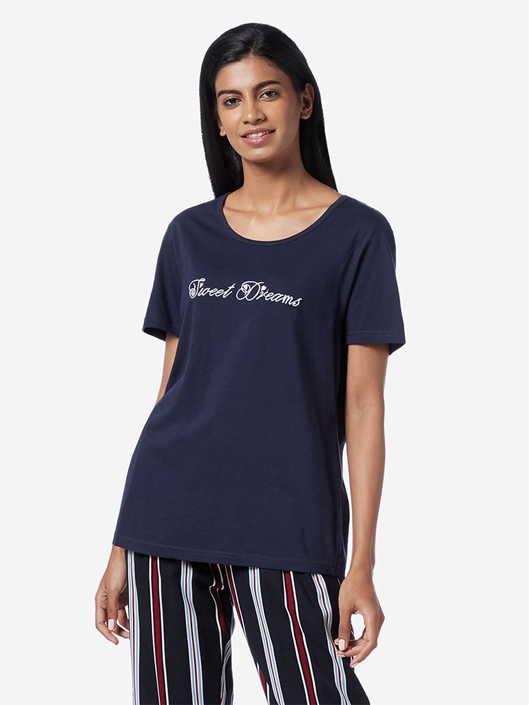 Wunderlove Navy Text Design T-Shirt