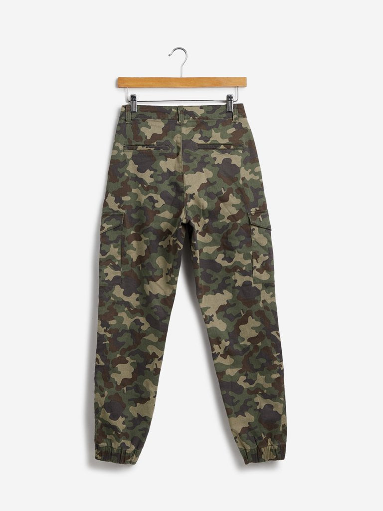 Nuon Khaki Camouflage Print Slim Fit Tim Joggers