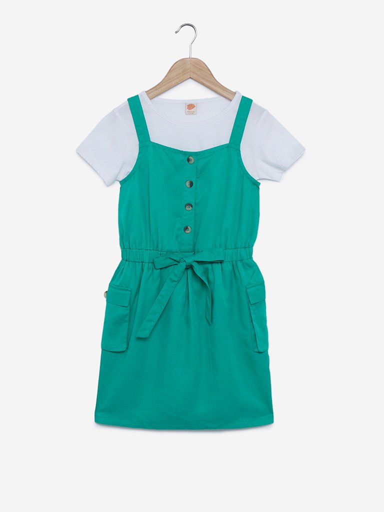 Y&F Kids Green Pinafore And T-Shirt Set