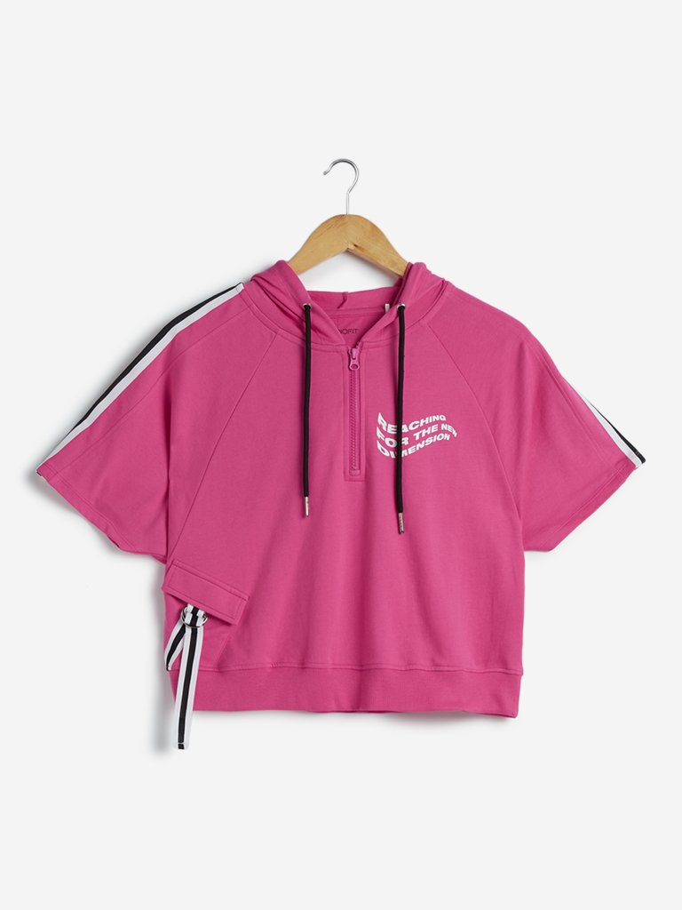 Studiofit Cropped Pink Printed T-Shirt with Hood