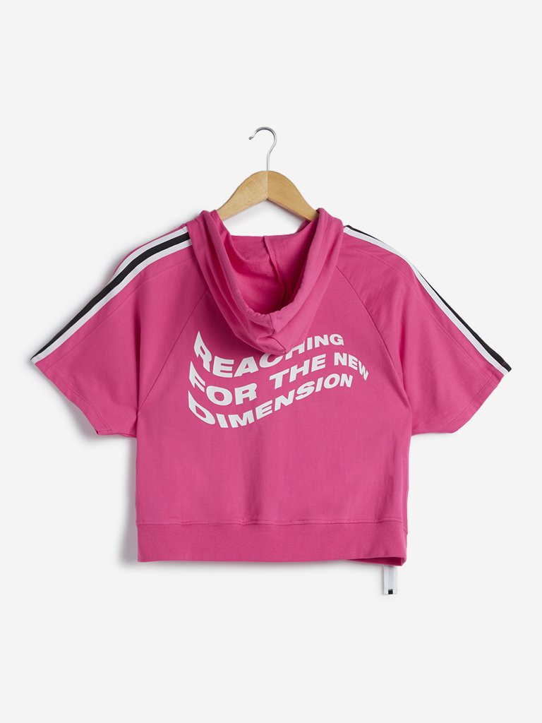 Studiofit Cropped Pink Printed T-Shirt with Hood