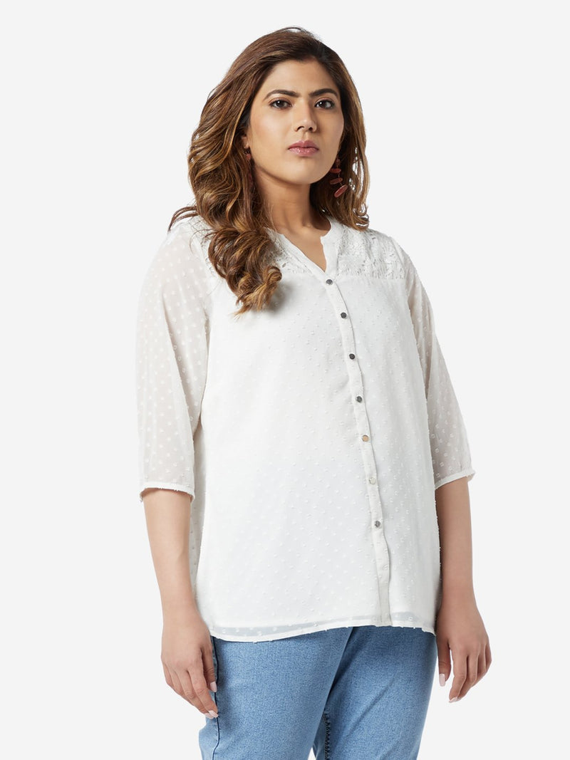 Gia Curve White Self-Patterned Carnite Top