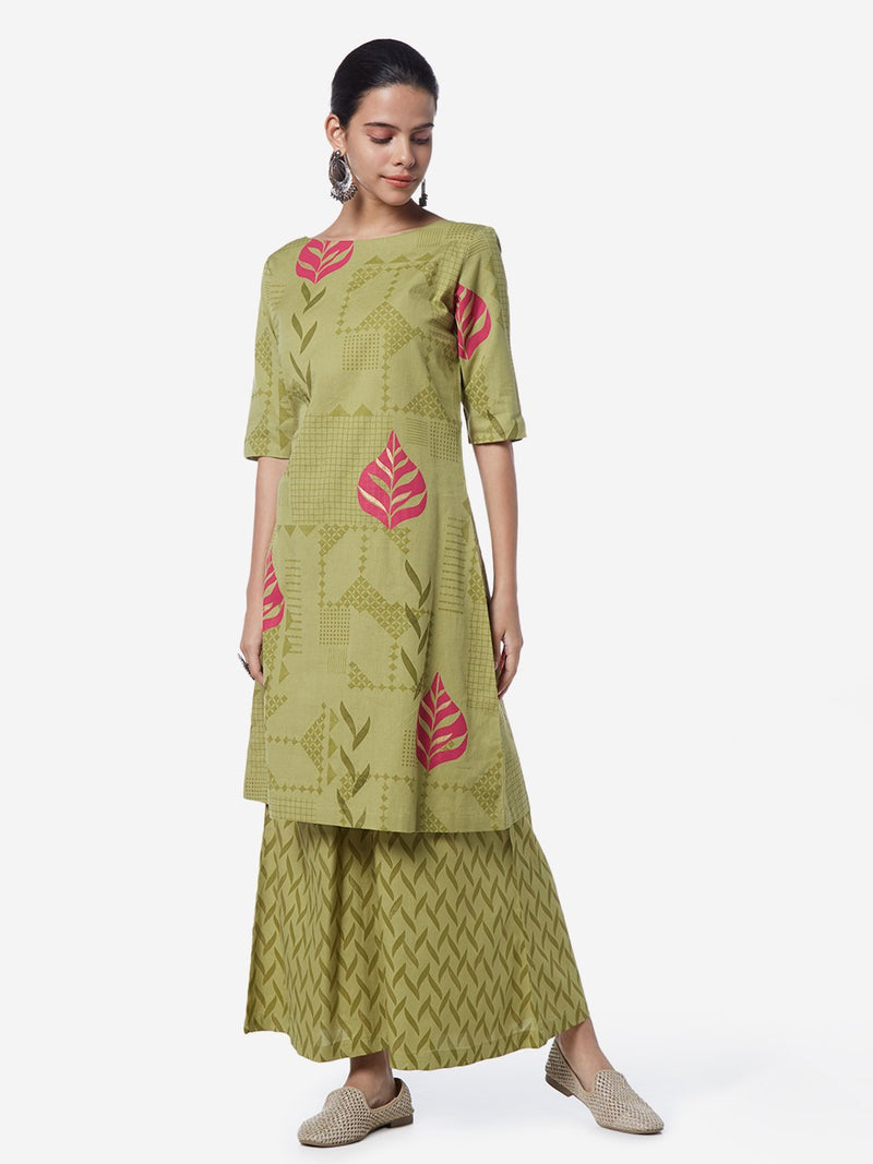 Utsa Sage Green Boat-Neck Printed A-line Kurta