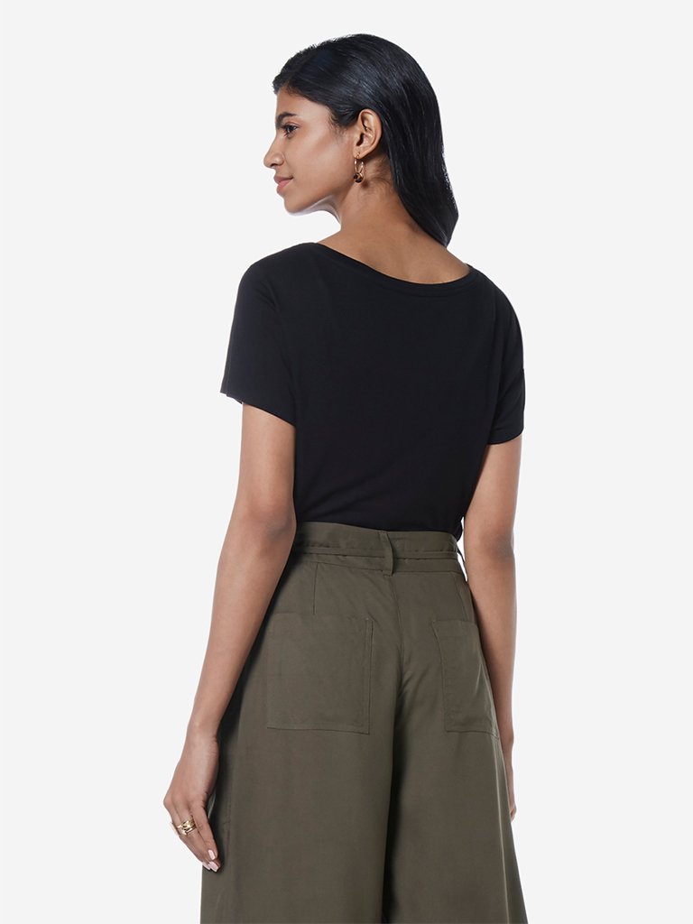 LOV Black Text Printed High-Low T-Shirt