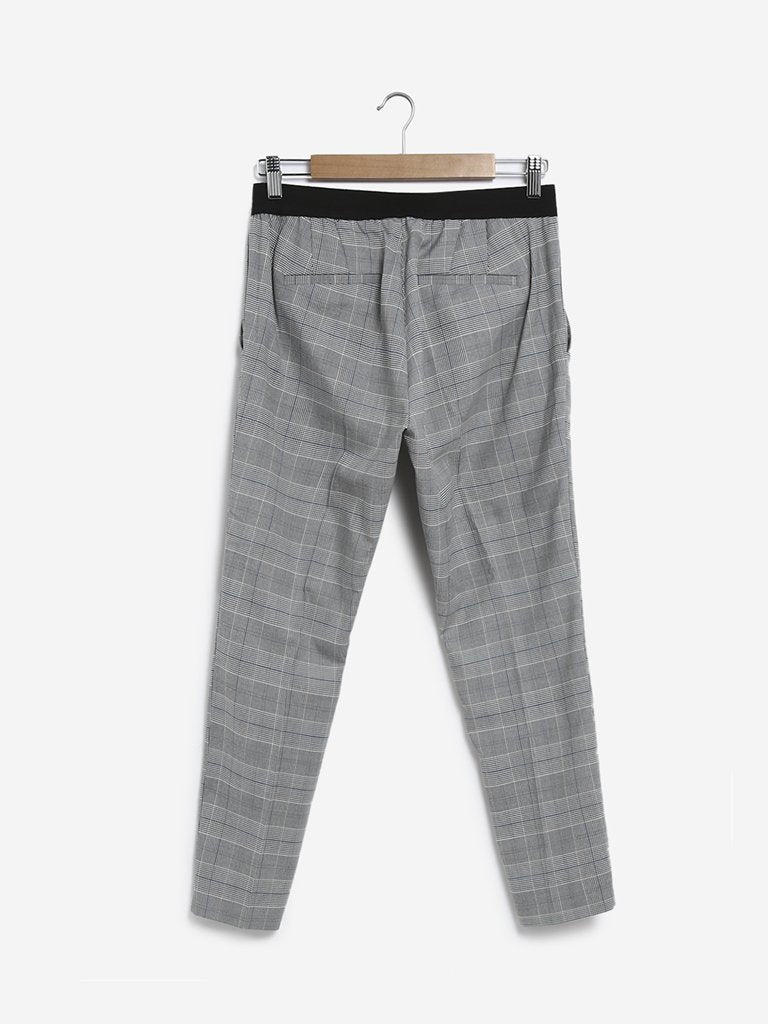 Wardrobe Grey Checked Megan Trousers